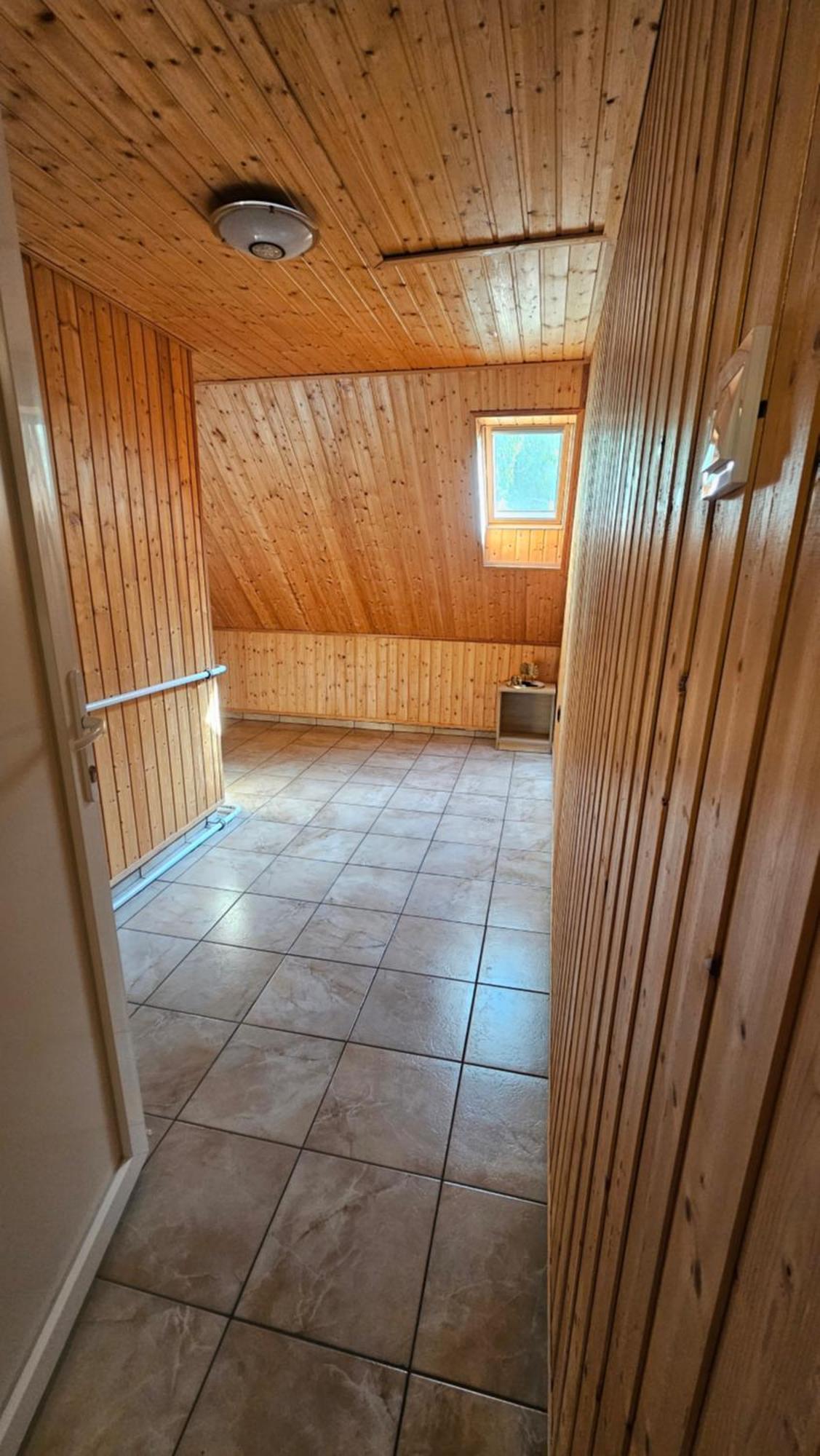 Reni Apartament
