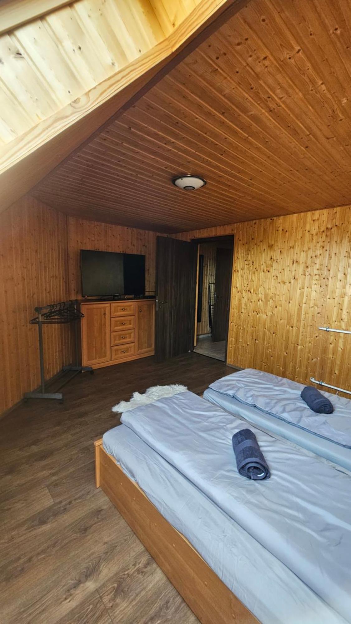 Reni * Balatonendréd