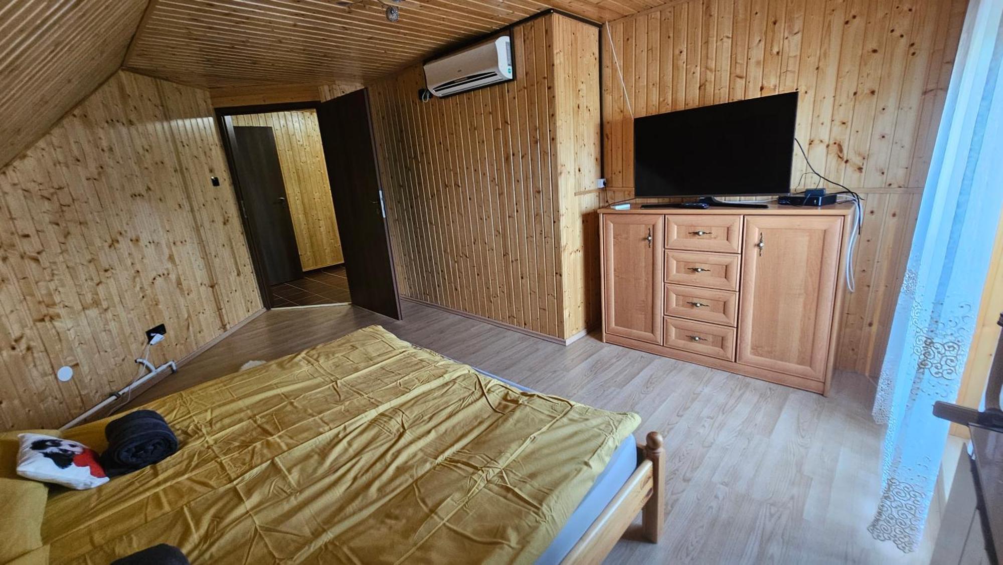 Apartment Reni